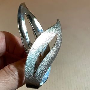 Sarah Coventry Satin Flame Brooch Pin 60s Dimensional Smooth and Textured